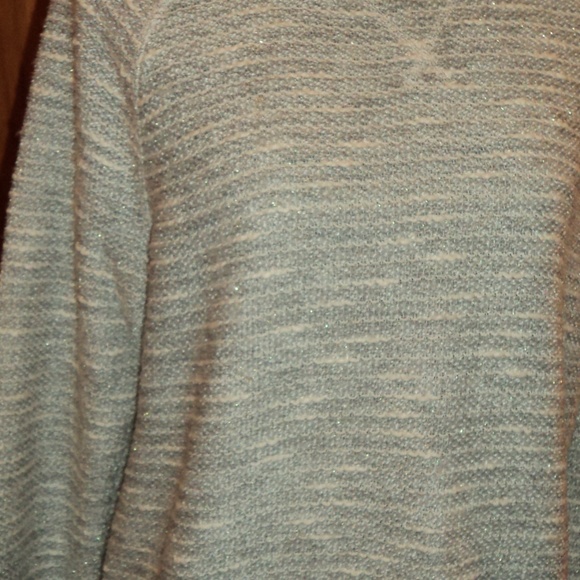 Sweater - Picture 2 of 5